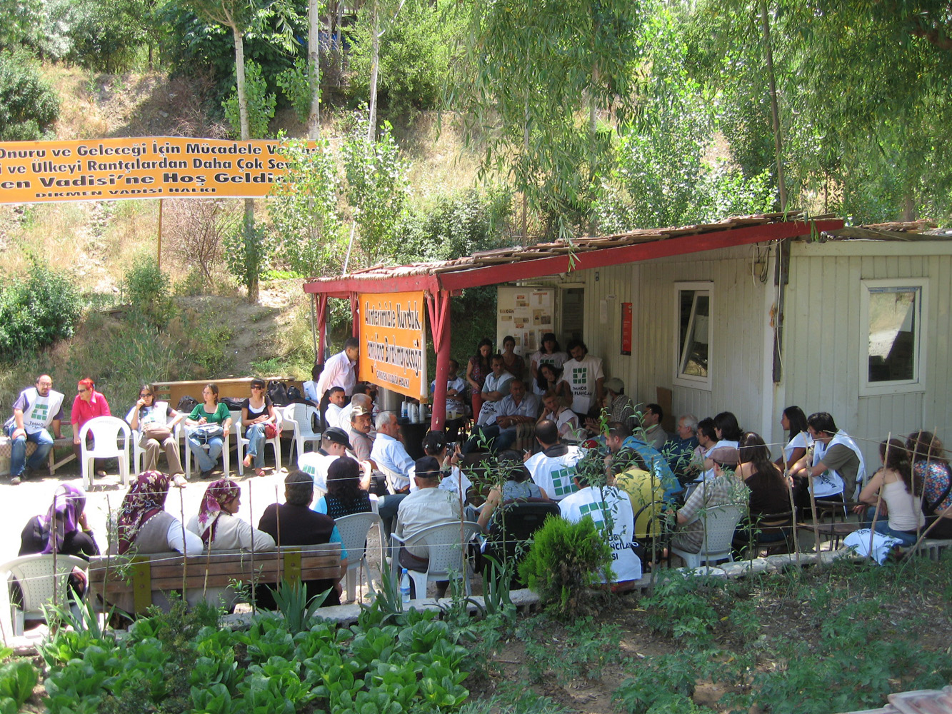 HAKİM DÜZENİN KARANLIK YÜZÜ: BİR BİDON BENZİNLE KENTSEL DÖNÜŞÜM