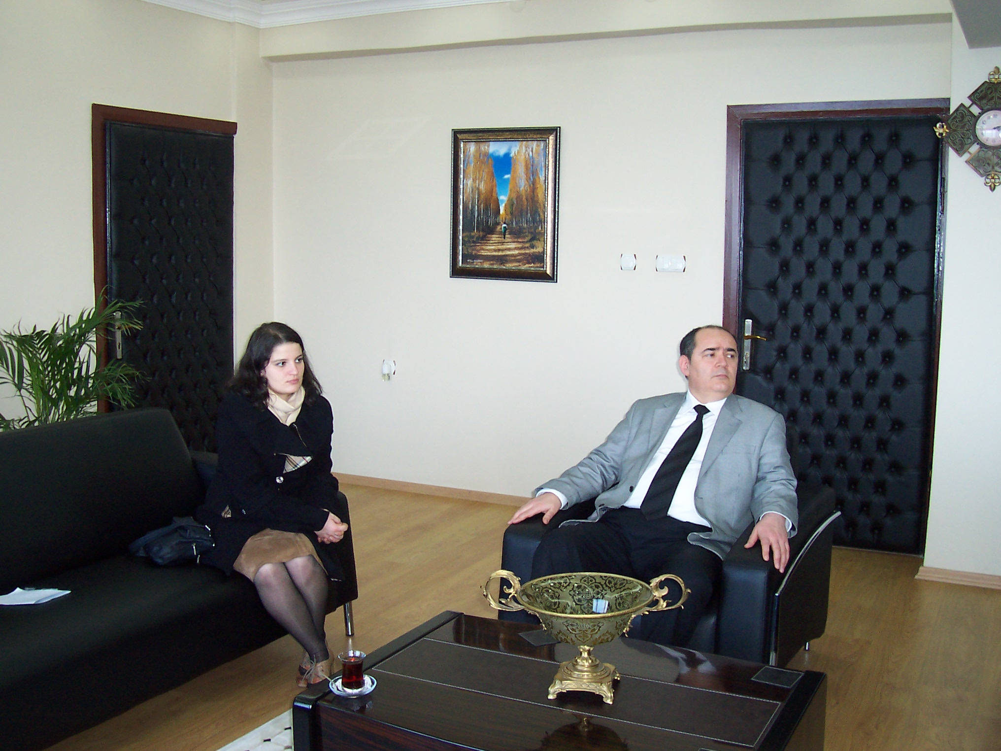 ŞUBEMİZ YENİ DÖNEM YÖNETİM KURULU TRABZON İL ÖZEL İDARESİ GENEL SEKRETERİ İBRAHİM KUL’U MAKAMINDA ZİYARET ETTİ