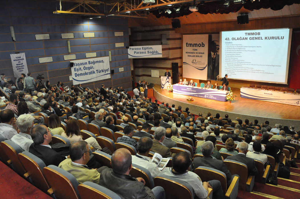 TMMOB 42. GENEL KURULUNA KATILDIK