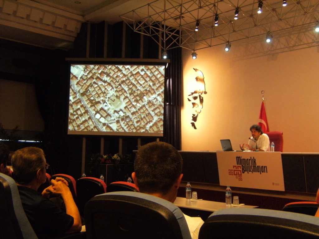 AGÜ “MİMARLIK BULUŞMALARI” KAPSAMINDA DÜZENLENEN ETKİNLİĞE KATILDIK