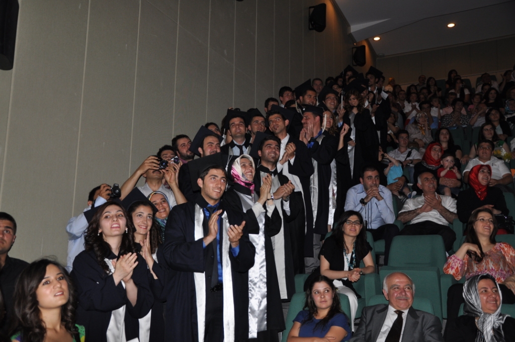 ERCİYES ÜNİVERSİTESİ ŞEHİR VE BÖLGE PLANLAMA BÖLÜMÜ MEZUNİYET TÖRENİNE KATILDIK