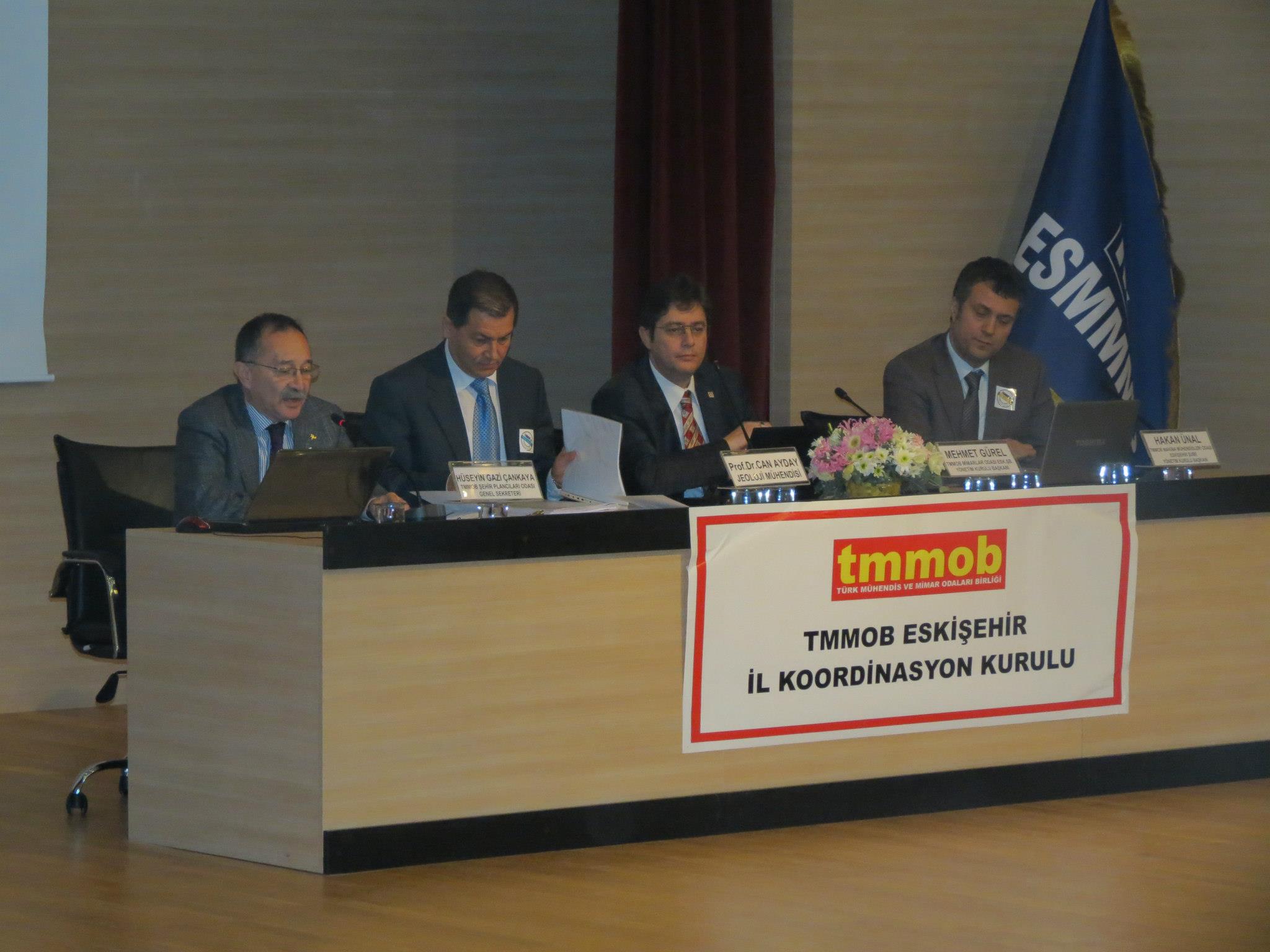 	
ESKİŞEHİR'DE "NEDEN TMMOB" KONULU PANEL DÜZENLENDİ