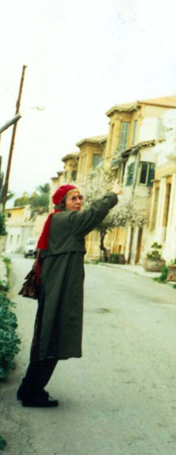 PROF. DR. GÖNÜL TANKUT`U SAYGIYLA ANIYORUZ