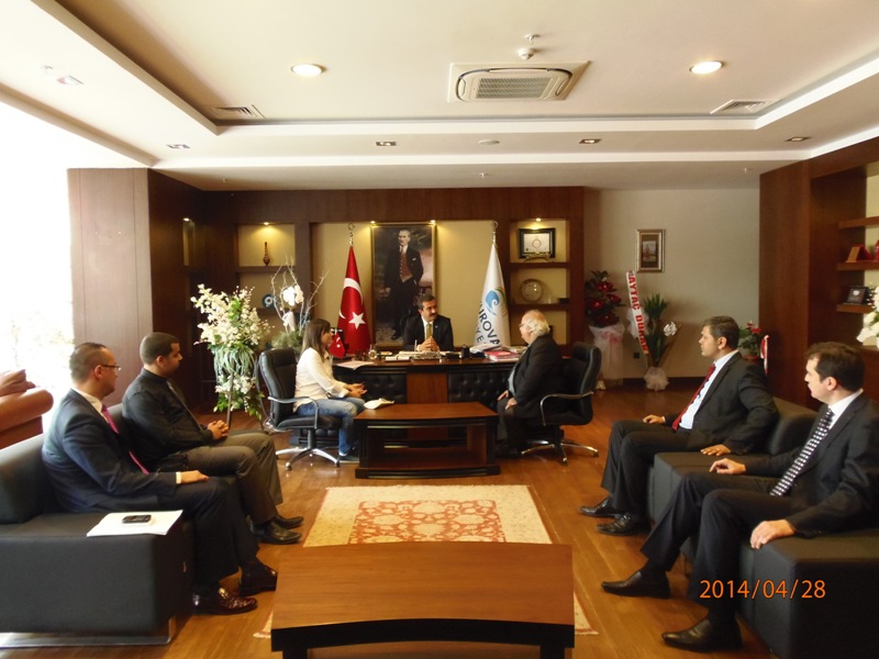 YÖNETİM KURULUMUZ ÇUKUROVA BELEDİYE BAŞKANI SONER ÇETİN`İ MAKAMINDA ZİYARET ETTİ 