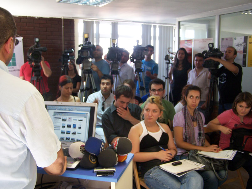 TMMOB ŞEHİR PLANCILARI ODASI AKAY KATLI KAVŞAĞI SORUNUNA ÇÖZÜM ÖNERİYOR