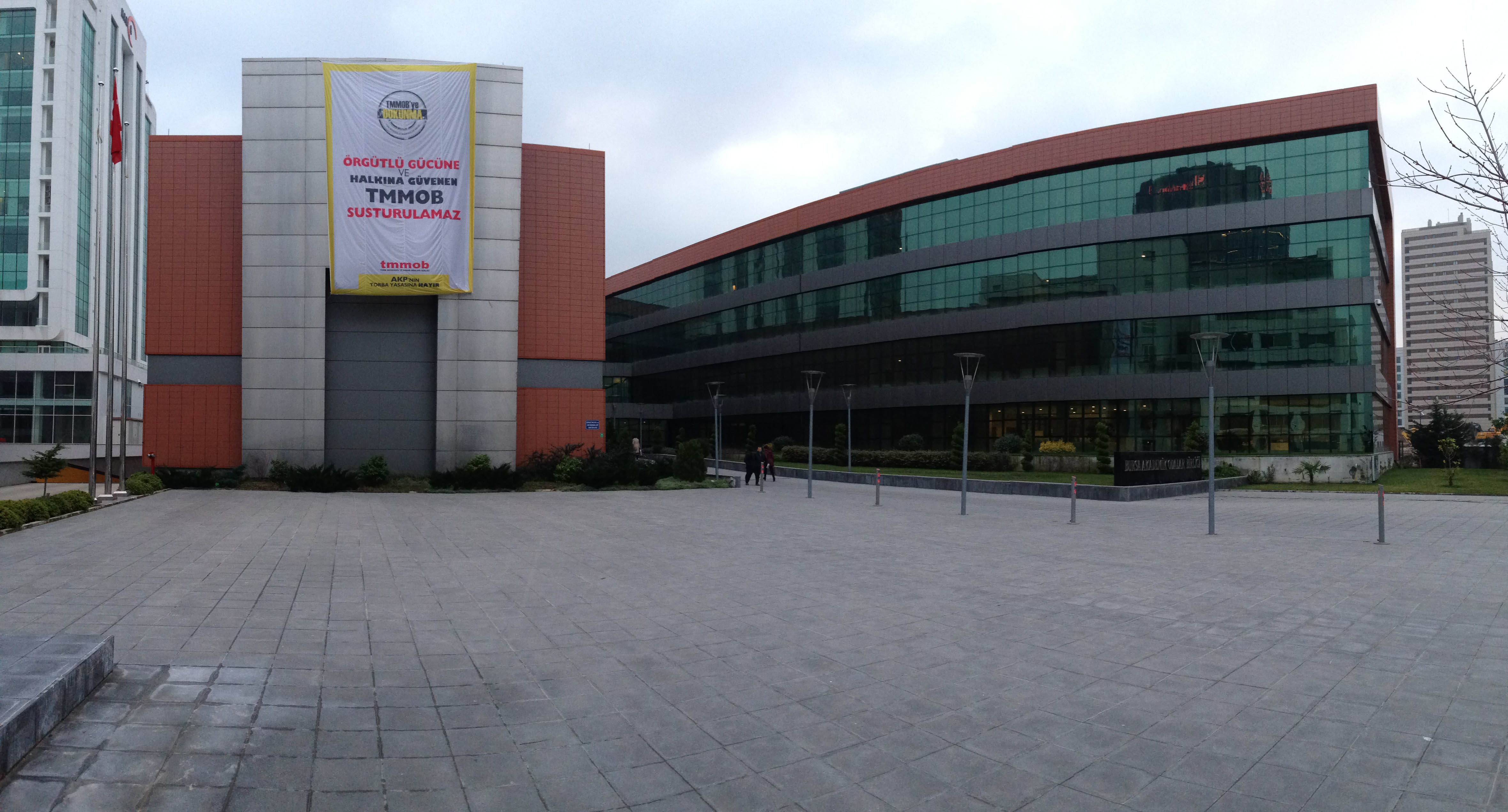 ÖRGÜTLÜ GÜCÜNE VE HALKINA GÜVENEN TMMOB SUSTURULAMAZ
