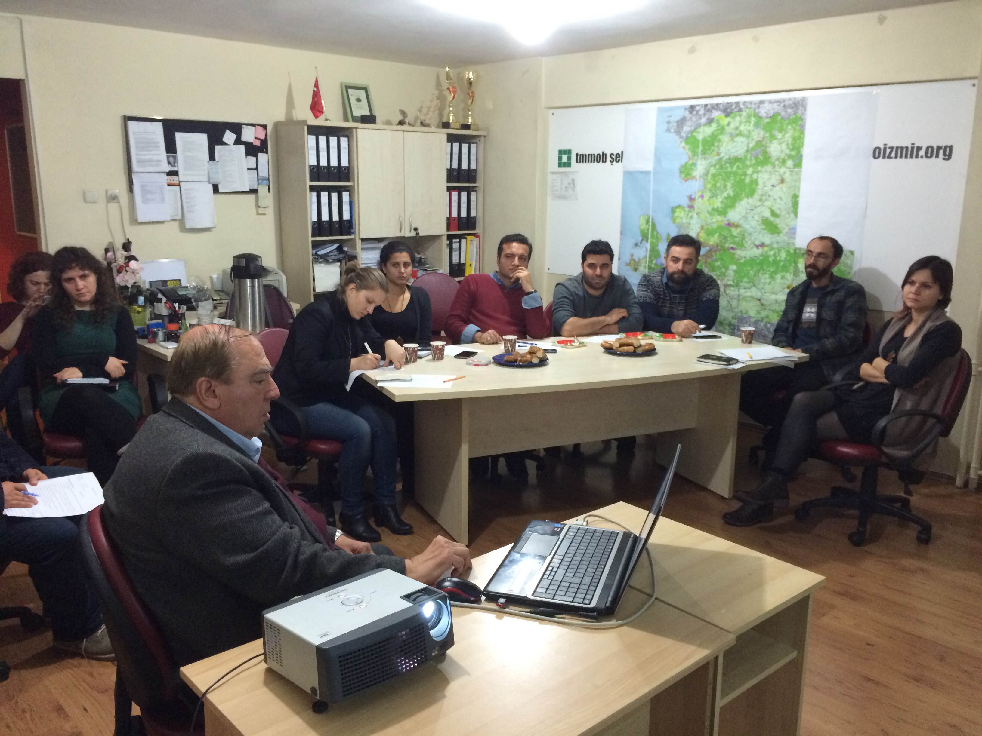 PHOKAIA ANTİK KENTİ KAZI BAŞKANI PROF. DR. ÖMER ÖZYİĞİT ŞUBEMİZİ ZİYARET ETTİ.