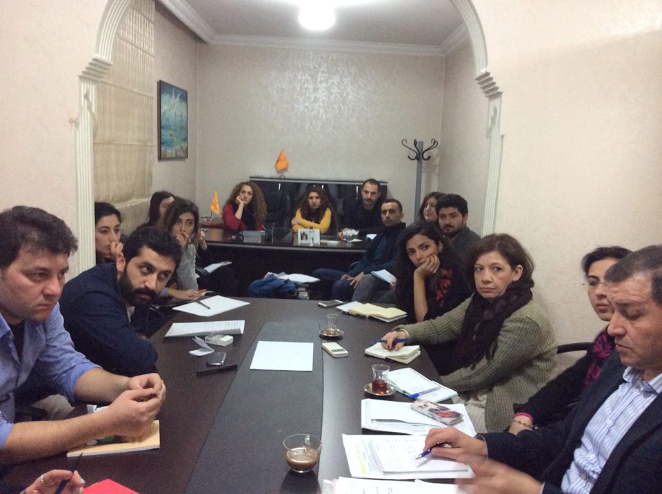 YENİ KURULAN DİYARBAKIR ŞUBE`DE GENEL MERKEZİN KATILIMINDA YÖNETİM KURULU TOPLANTISI GERÇEKLEŞTİRİLDİ.