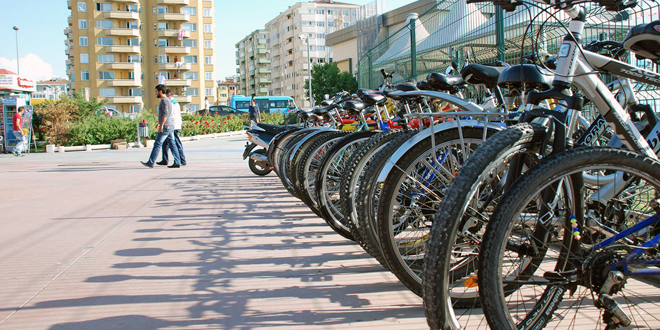 ADANA BİSİKLET YOLU SORUNUNA İLİŞKİN BASIN AÇIKLAMASI