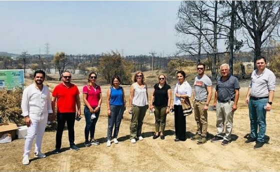 TMMOB ANTALYA İKK OLARAK AFET KOORDİNASYON MERKEZLERİNE VE YANGINDAN ETKİLENEN KÖYLERE ZİYARETTE BULUNULMUŞTUR.