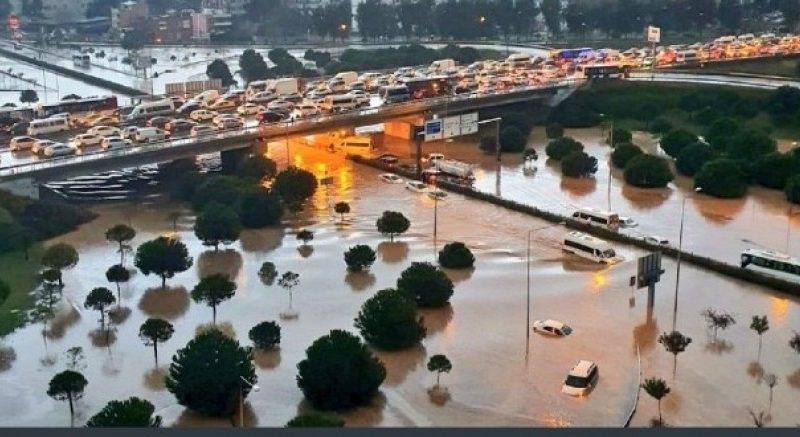 BOYUN EĞME: SUÇLU SEL Mİ, BU DÜZEN Mİ?