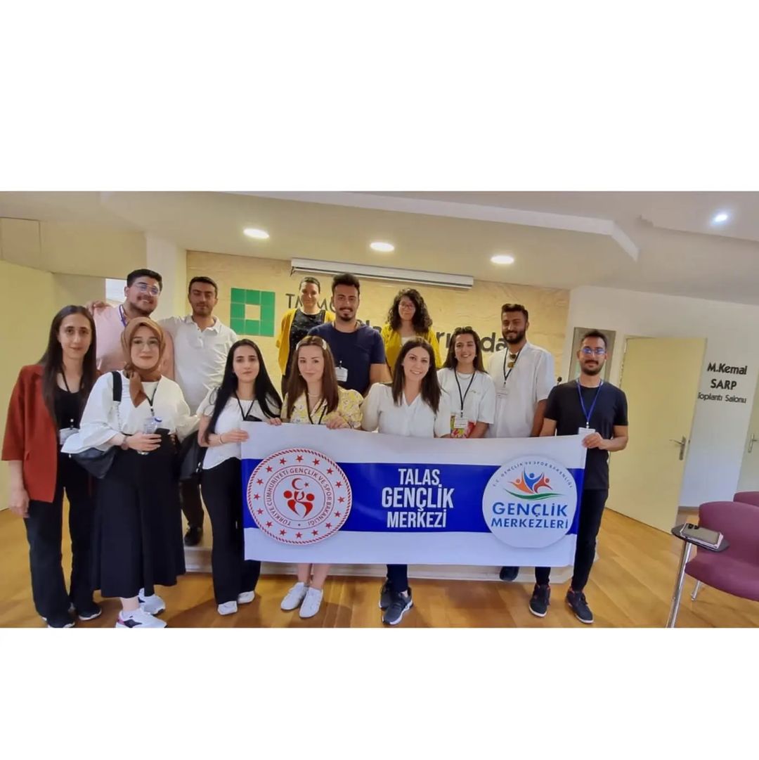 ``GENÇ PLANLAMA ÖĞRENCİLERİ İLE ARAZİ ANALİZLERİ`` ÇALIŞTAYI