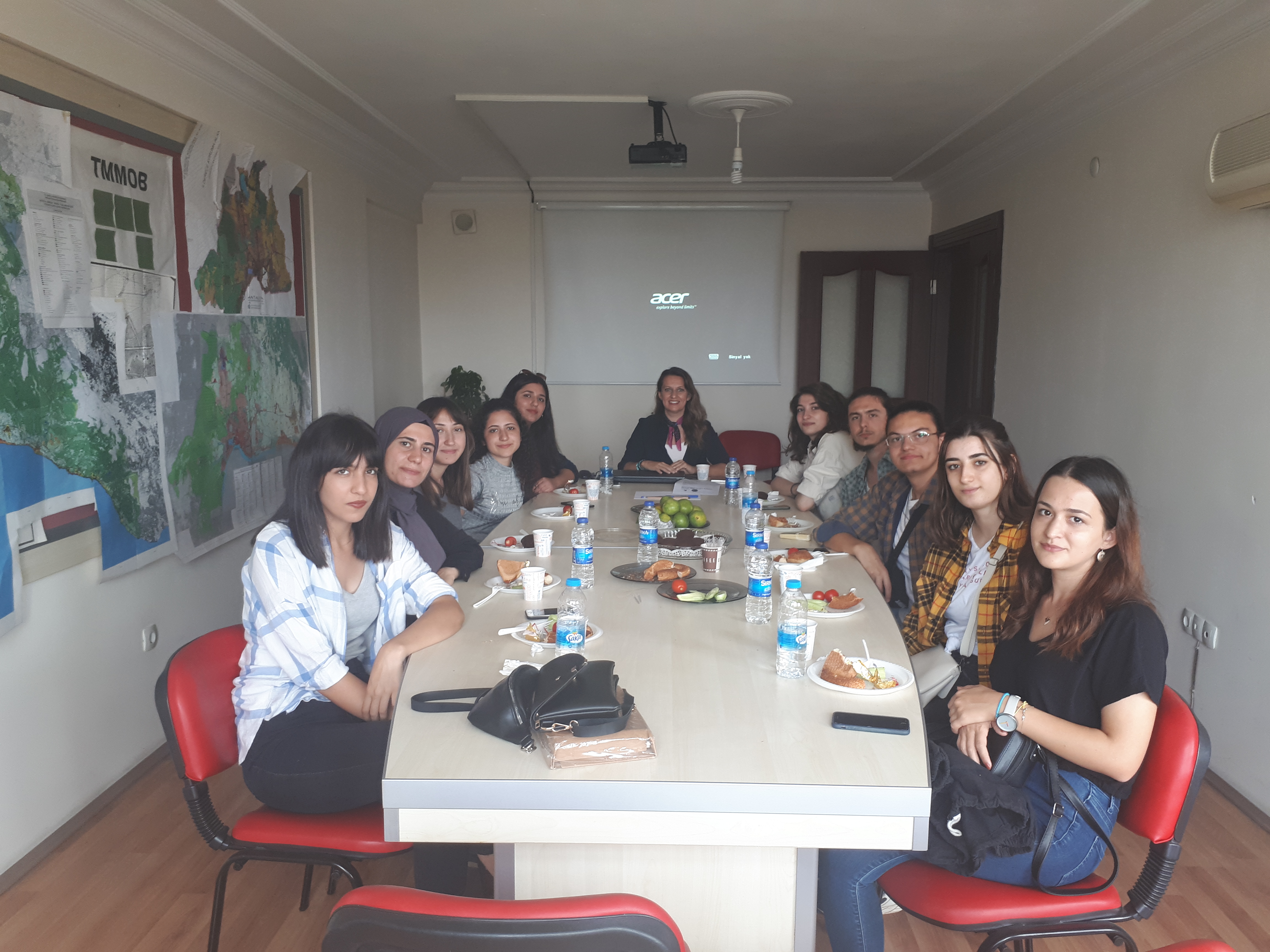 ÖĞRENCİ KOMİSYONUMUZLA TOPLANTI GERÇEKLEŞTİRDİK