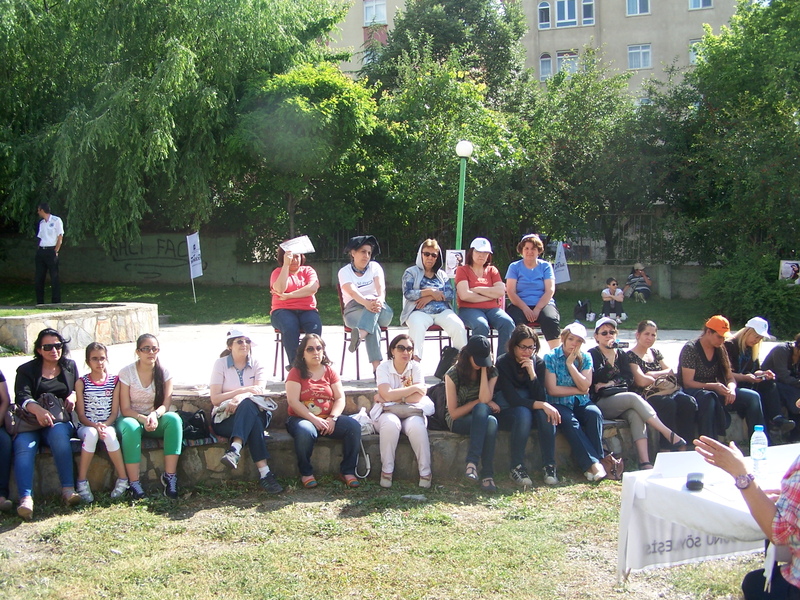 "PARKLARIMIZA VE YEŞİL ALANLARIMIZA SAHİP ÇIKIYORUZ" KONULU SÖYLEŞİ